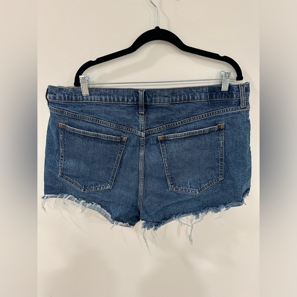 The Mom Short High Rise - Picture 3 of 3